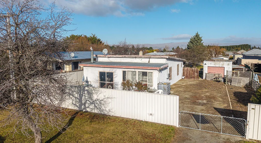 Ranfurly 3ห้องนอน 36 Bute Street - Mortgagee Auction