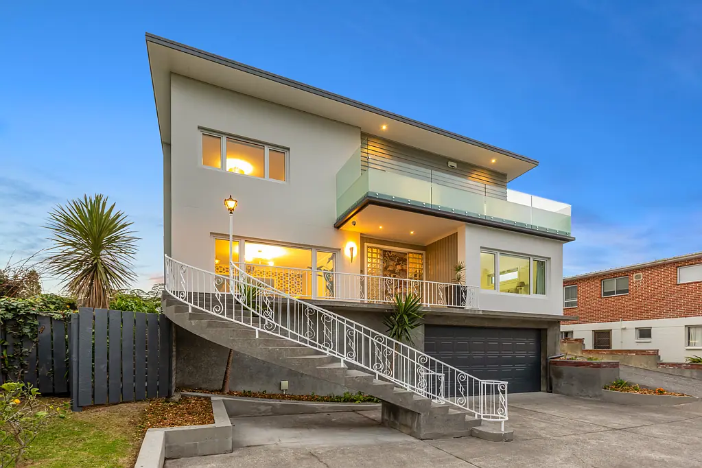 New Plymouth Central 5ਬੈੱਡਰੂਮ Priced to sell - Don't miss out