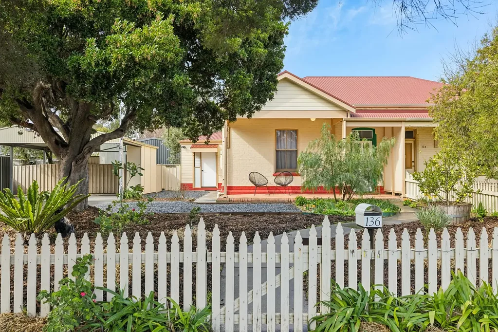 136 Onkaparinga Valley Road, Woodside, SA 5244