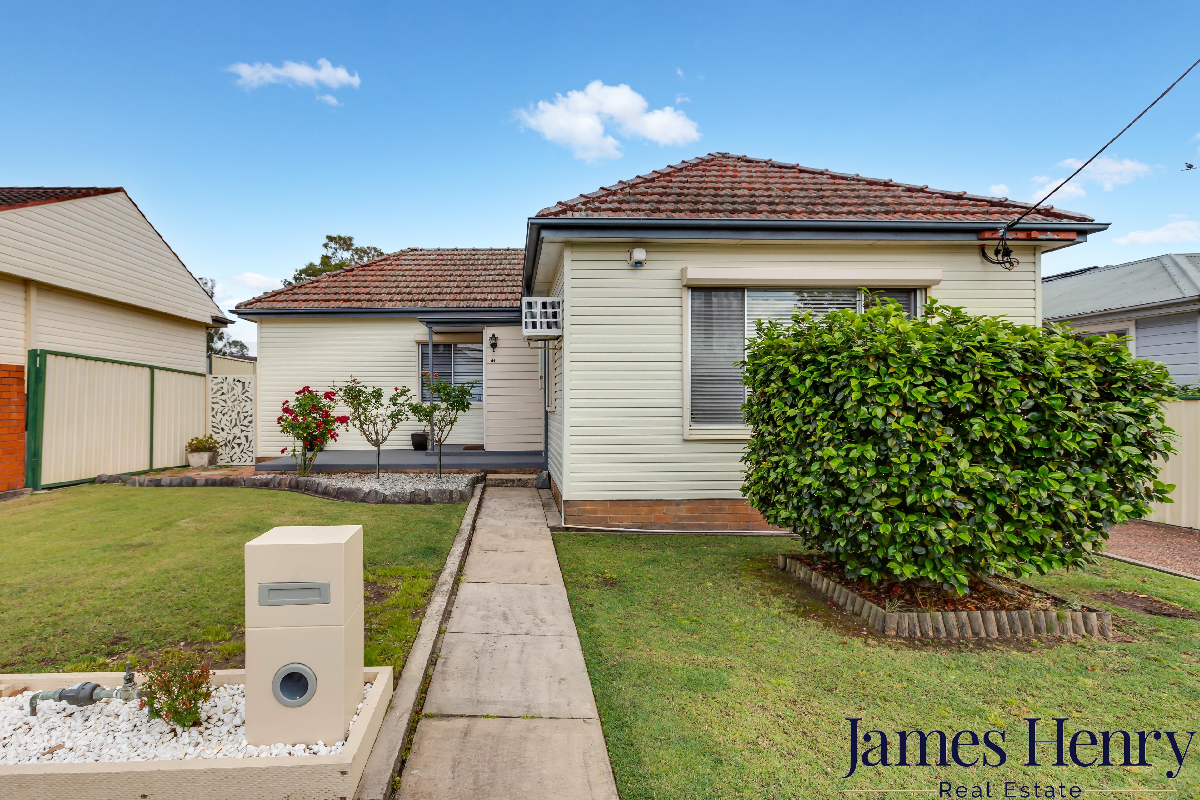 41 KENDALL ST, BERESFIELD NSW 2322, 0 chambres, 0 salles de bain, House