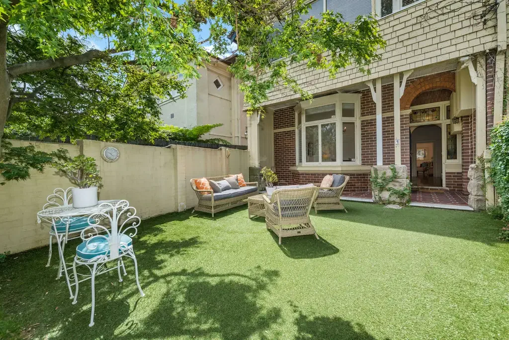 Character filled semi-like ground floor apartment