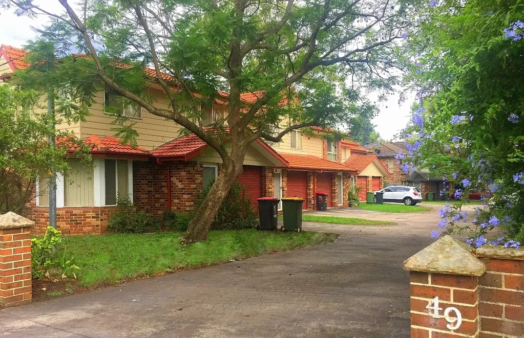 Spacious 3 bedroom townhouse