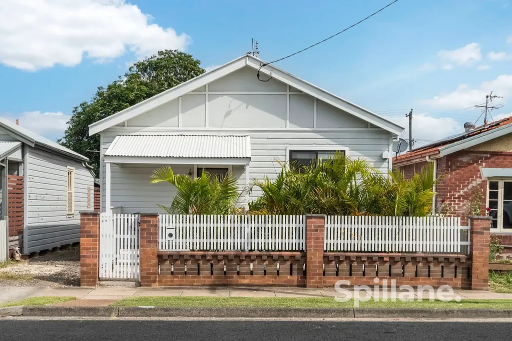 43 Macquarie Street, Mayfield, NSW 2304