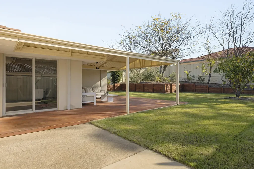 Bassendean 3房  LET THE GOOD TIMES GROW