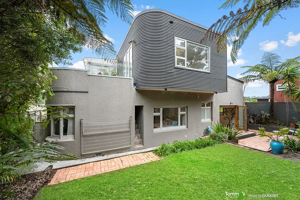 11 Burma Road, Khandallah, Wellington