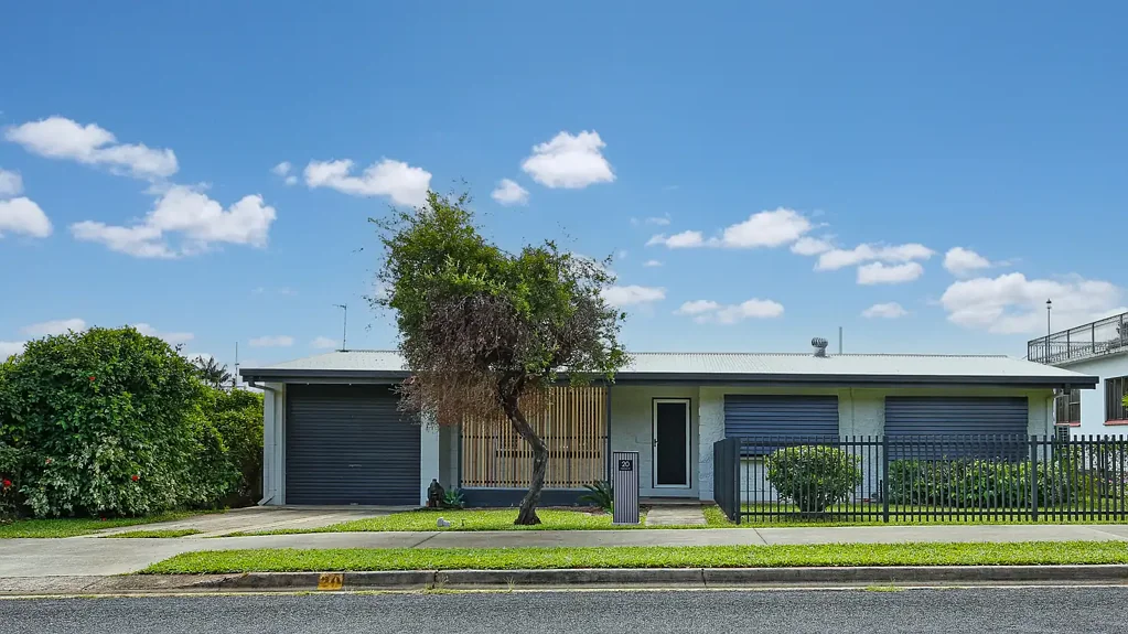 20 Fairview Street, Bayview Heights, QLD 4868