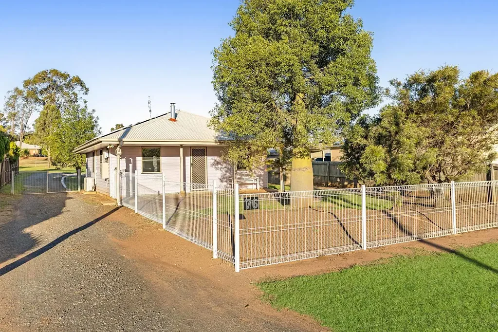 Goombungee 2Kwarto Affordable Lifestyle Opportunity in the Heart of Goombungee
