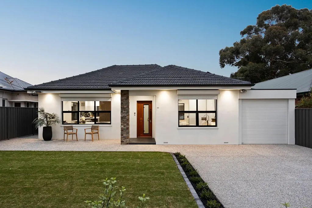 Magill 4chambre Freshly Renovated Foundations, Flawless Modern Finish.