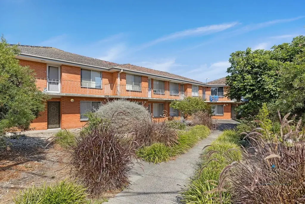 Pristine 2-Bedroom Apartment in Springvale
