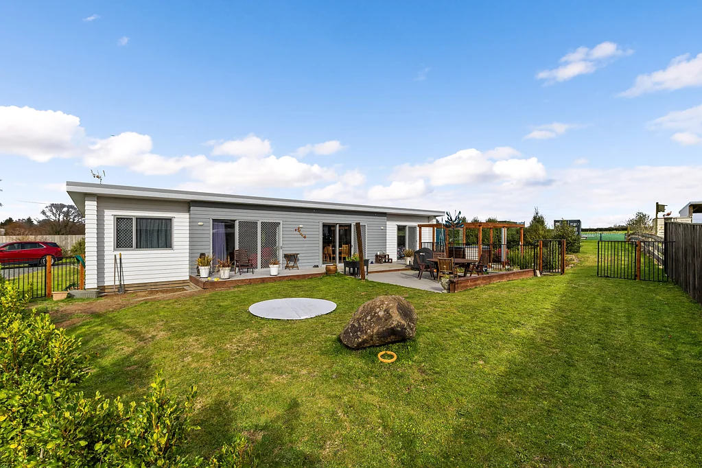 Tokoroa 3 Bedroom Modern lifestyle property