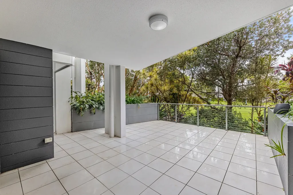 Parrearra 2 Slaapkamer Resort-Inspired Apartment Moments from Beaches, Dining & Hospital Precinct