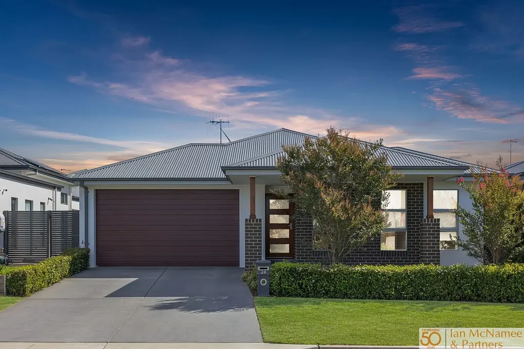 24 Tabrett Street, Googong, NSW 2620