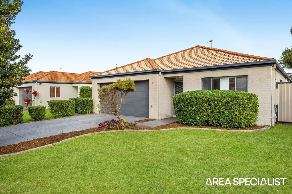 Coomera 3 Slaapkamer Sold with Vacant Possession-Move In Next Month!