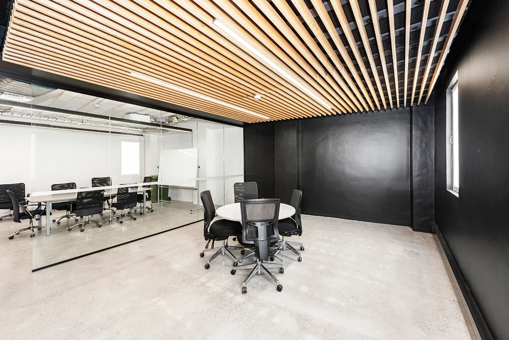 Auckland Central  CBRE - Elevated on High