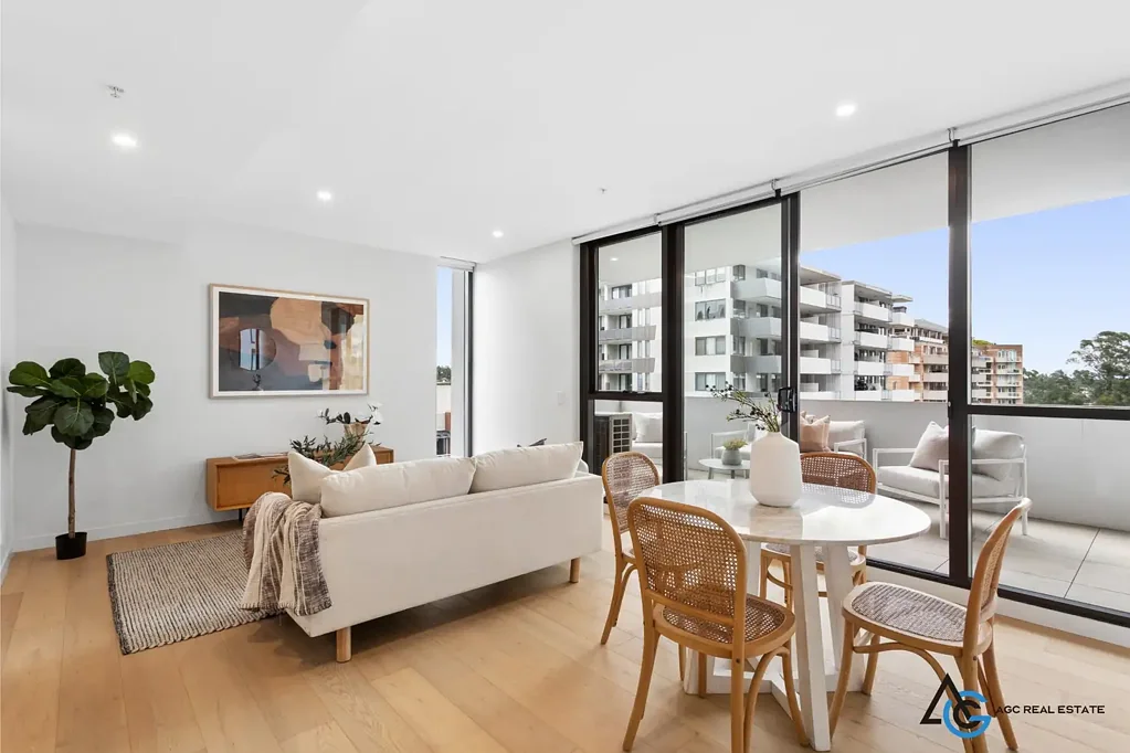 Hornsby 1Moenga Lifestyle & Location