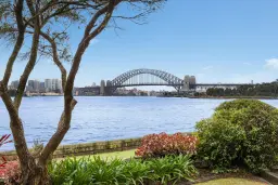 18/8 Lookes Avenue, Balmain East