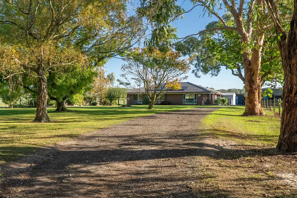 Leongatha South 'Rumbalara' 140 Acres, Home, shedding & water