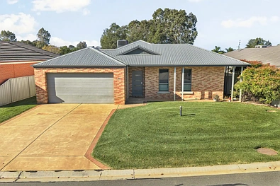 Moama 3Moenga Lakeside Living