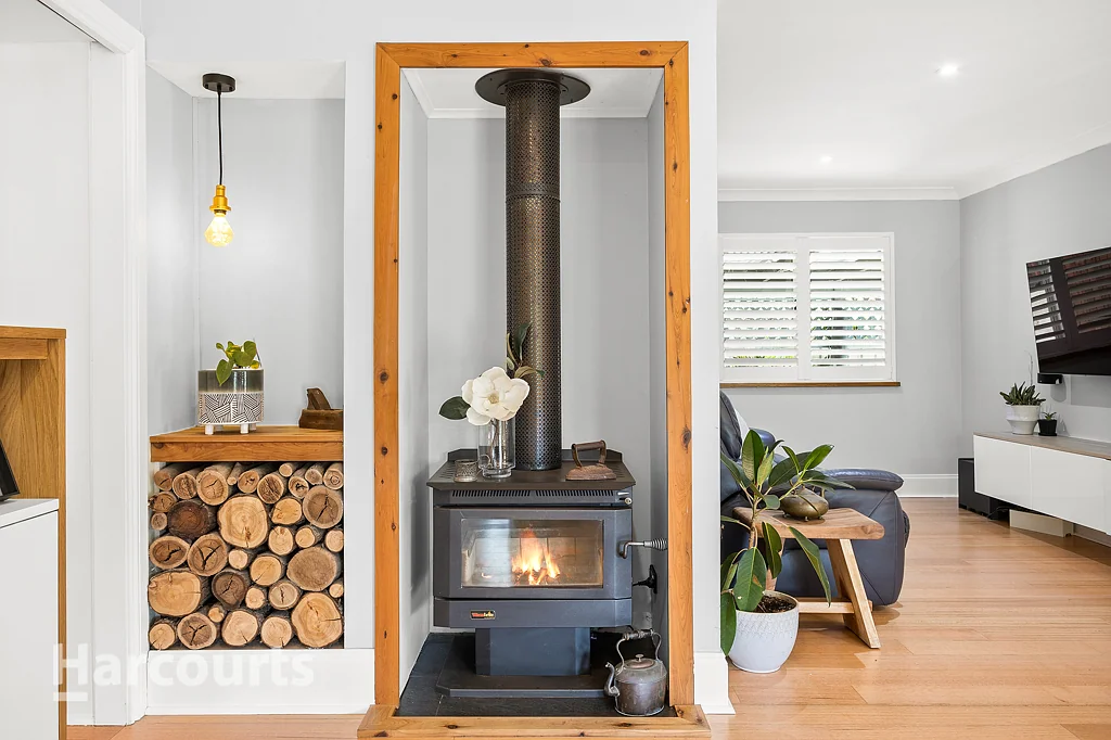 94 South Kiama Drive, Kiama, NSW 2533