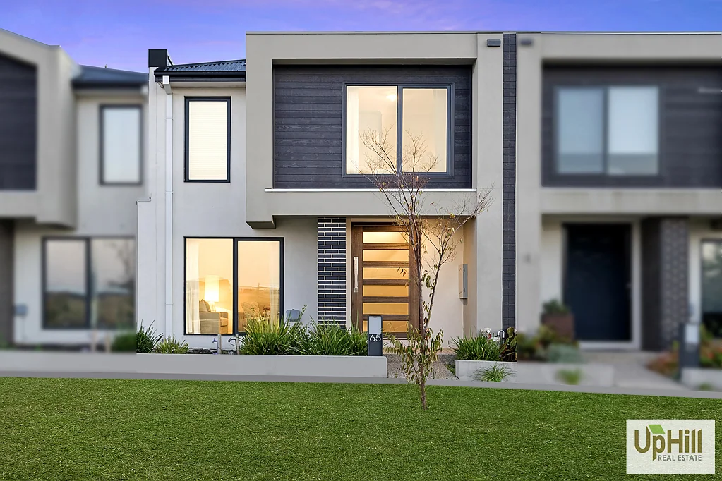 65 Creekside Street, Clyde, VIC 3978