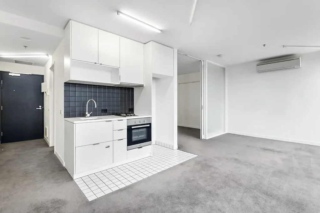 Designer One-Bedroom Apartment with Stunning Views