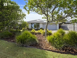 7 Hassett Drive, Pottsville