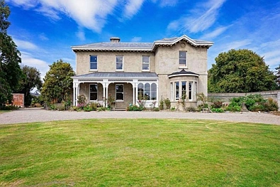 百年豪宅从100万降至69.9万：保护令下，Invercargill地标为何难估价