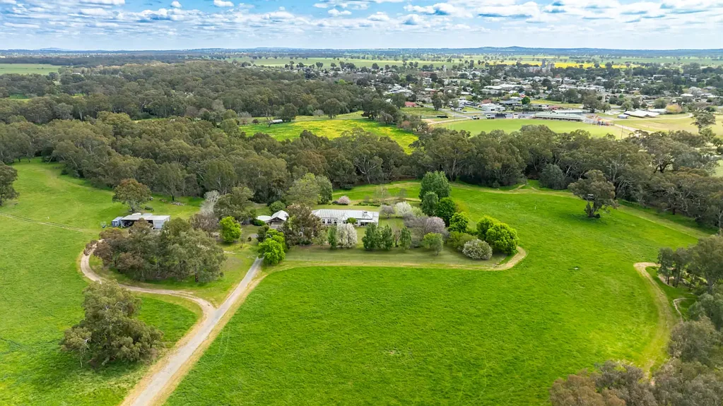 Culcairn  Lifestyle with Acres on Billabong Creek