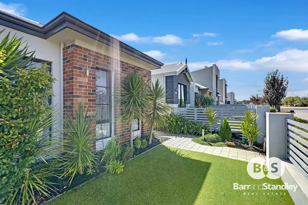 23b Constellation Drive, Australind, WA 6233
