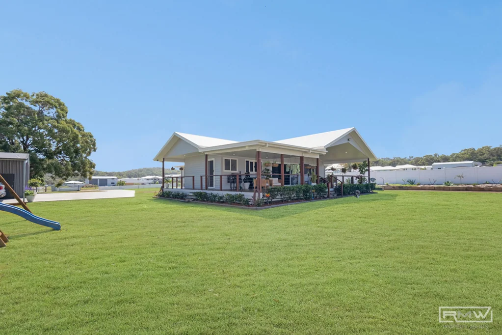 32 Noon Drive, Inverness, QLD 4703
