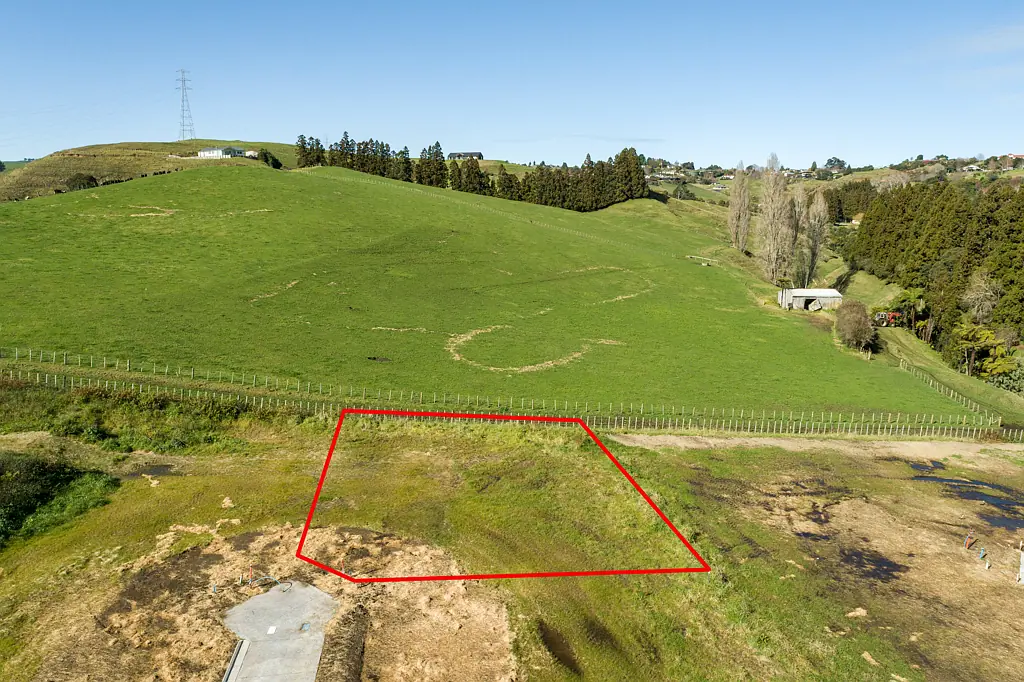 Ohauiti  Private section with rural outlook