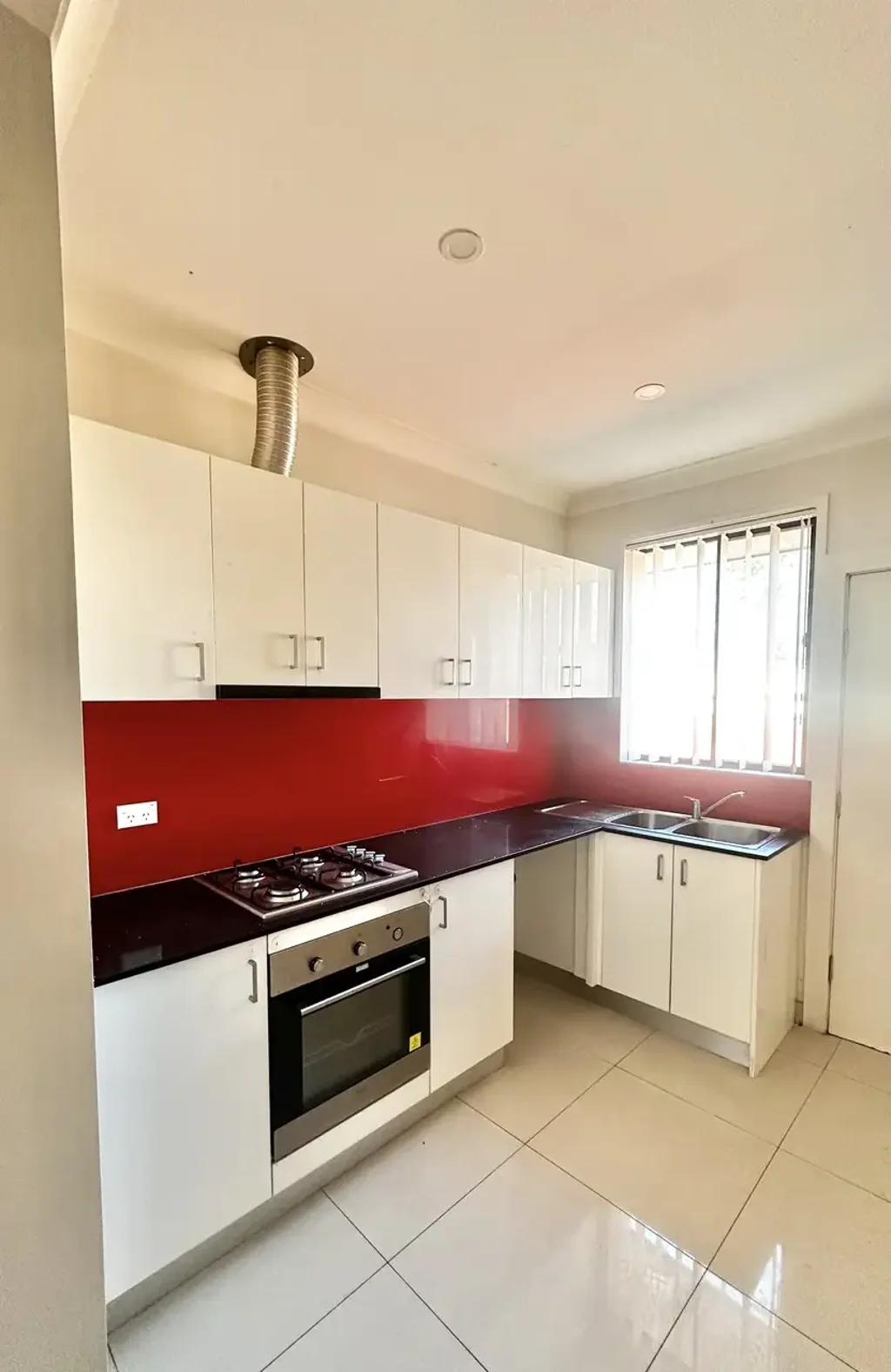 Brand New Modern Two Bedroom Granny Flat, Incl Water