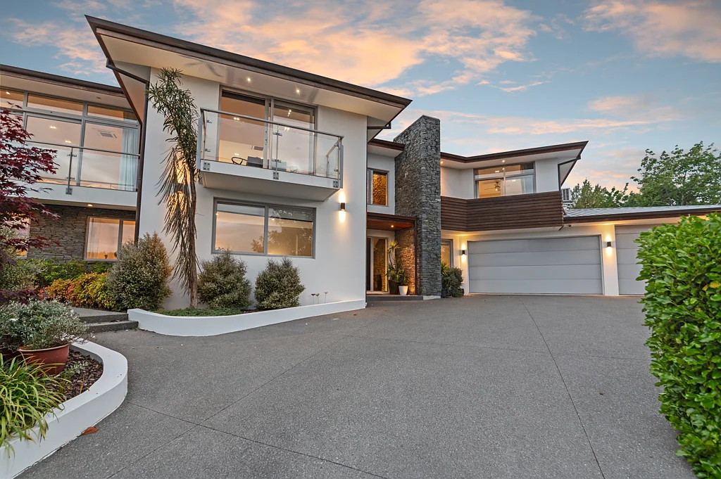 118A Centaurus Road, Huntsbury, Christchurch, Canterbury