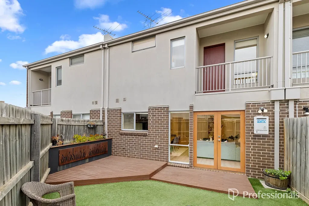 9 Leopold Lane, Point Cook, VIC 3030