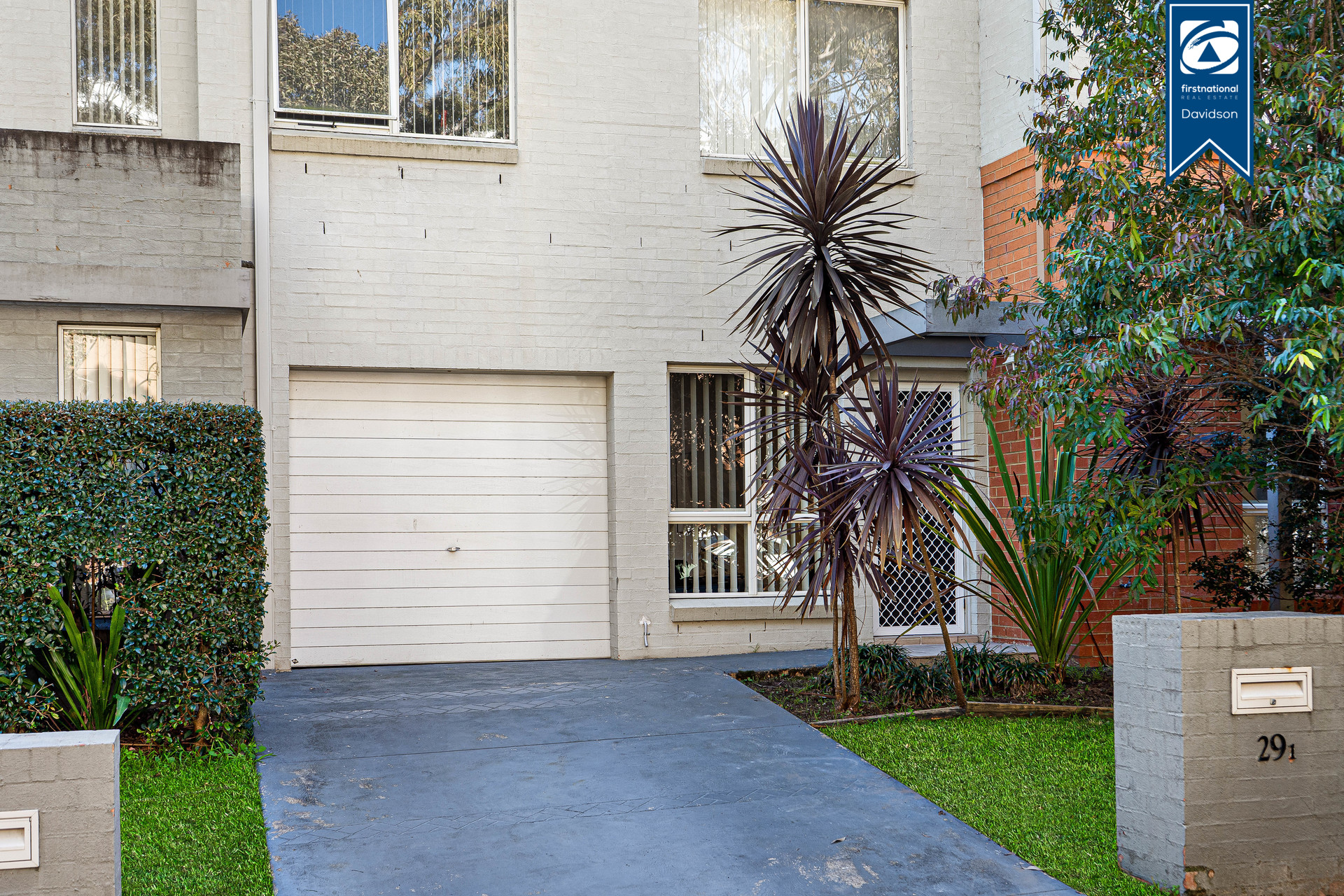 UNIT 1 29 THE BOULEVARDE, HOLSWORTHY NSW 2173, 0 Bedrooms, 0 Bathrooms, Townhouse