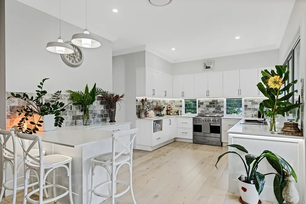 Montville 3房  A STUNNING HOME - PEACEFUL SURROUNDS. - WALK TO MONTVILLE VILLAGE.