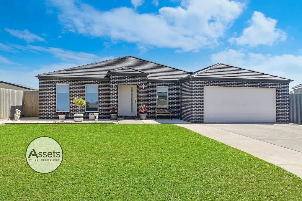 Portland 4 Bedroom Immaculate Madeira