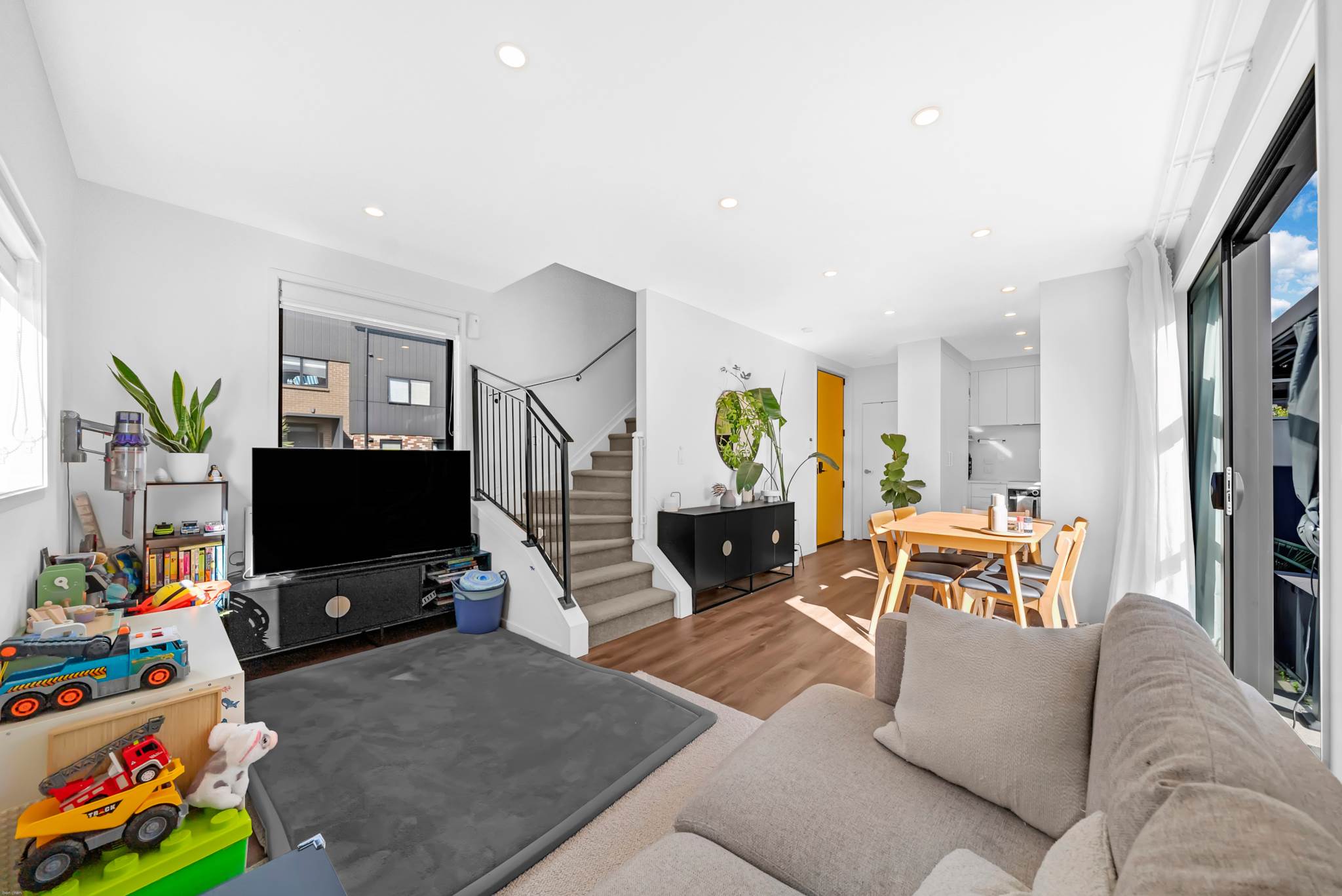 12 Kotuitui Street, Manukau, photo 3