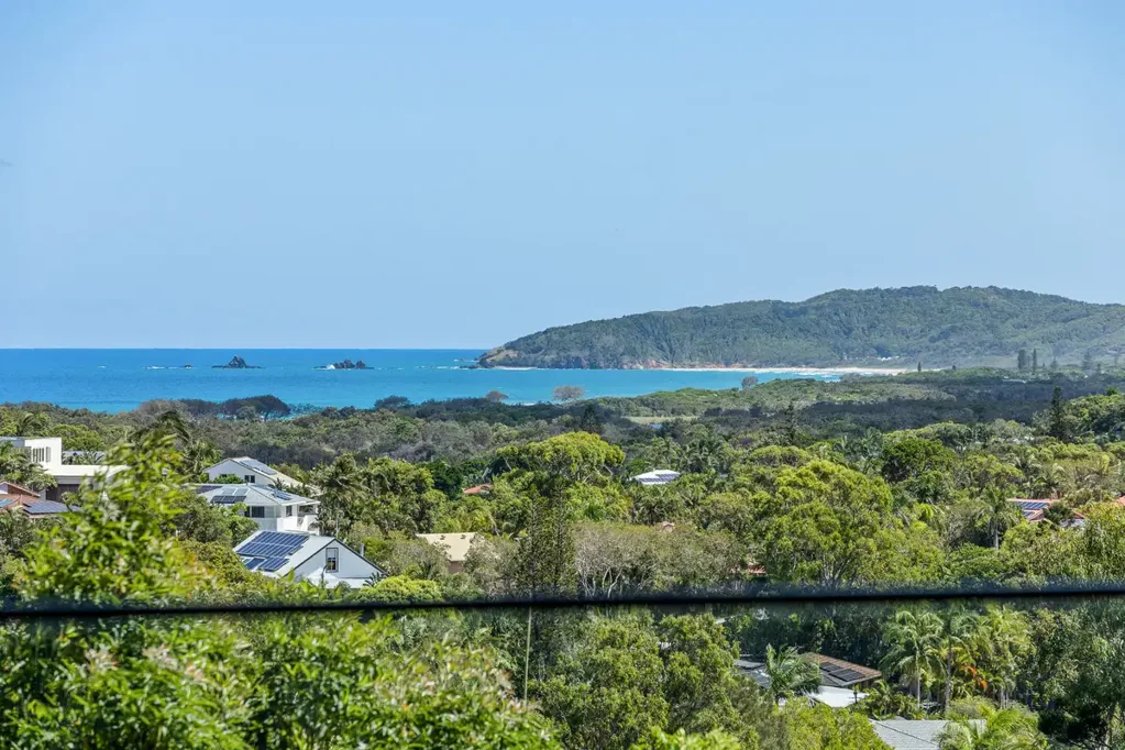Byron Bay 4房  Exclusive Coastal Retreat with Breathtaking Views and Luxurious Living.