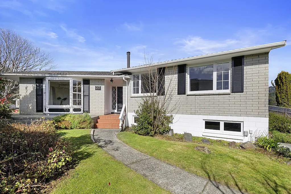 27 Sunbrae Drive, Silverstream, Upper Hutt City, Wellington