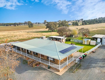 'Woodlands' 208 Back Yamma Road, Parkes, Central Tablelands, 4 chambres, 2 salles de bain, Lifestyle Section