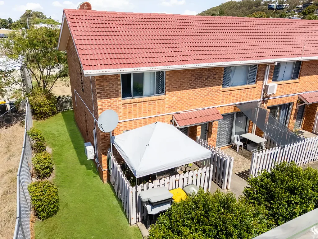 South Gladstone 2 Slaapkamer Tidy Townhouse in a Central Location - Affordable Living or Smart Investment!