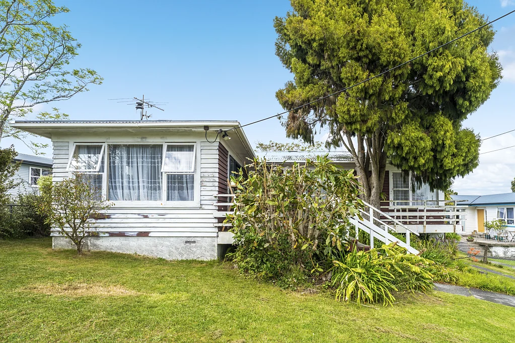 58 Chorley Avenue, Massey, Waitakere City, Auckland
