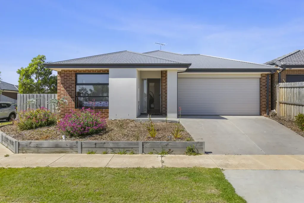 1 Reardon Crescent, St Leonards, VIC 3223