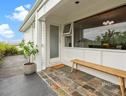 12 Boatta Road, Lindisfarne, TAS 7015, 3 Kuwarto, 2 Banyo, House