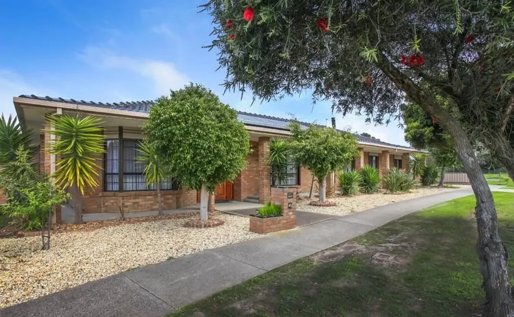 Modern Comfort & Lifestyle Living in the Heart of Taylors Lakes