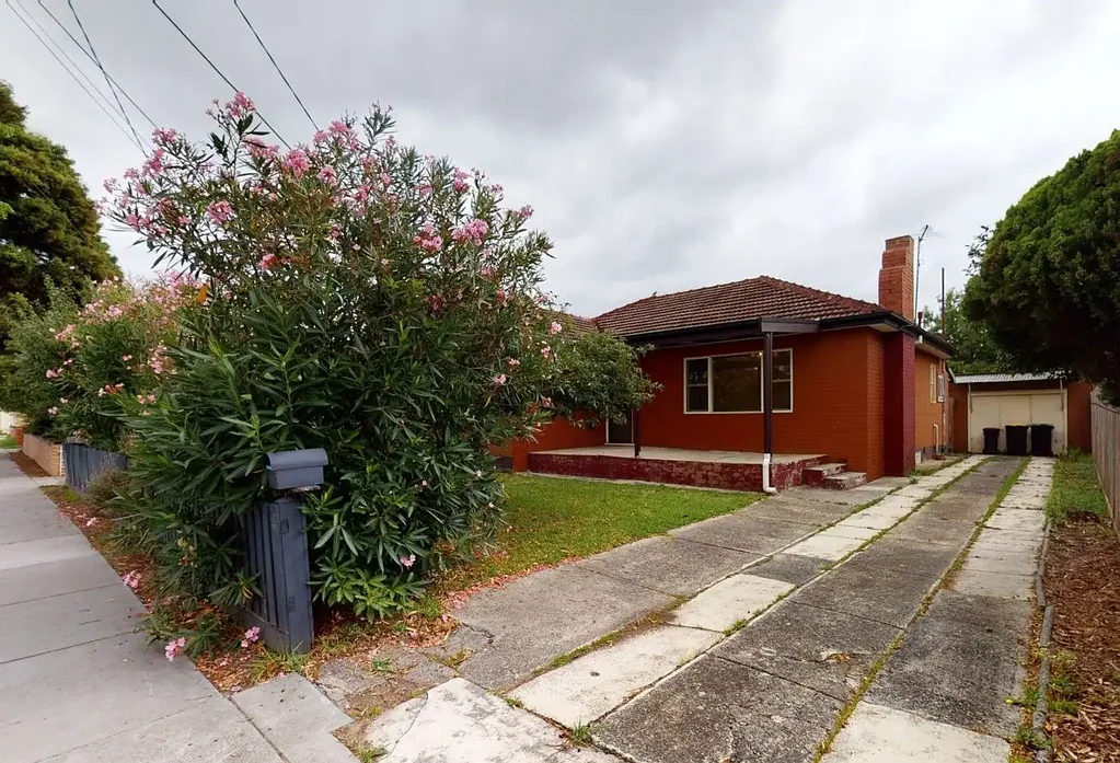 The Brief: Convenient Living Near Monash University & M-City