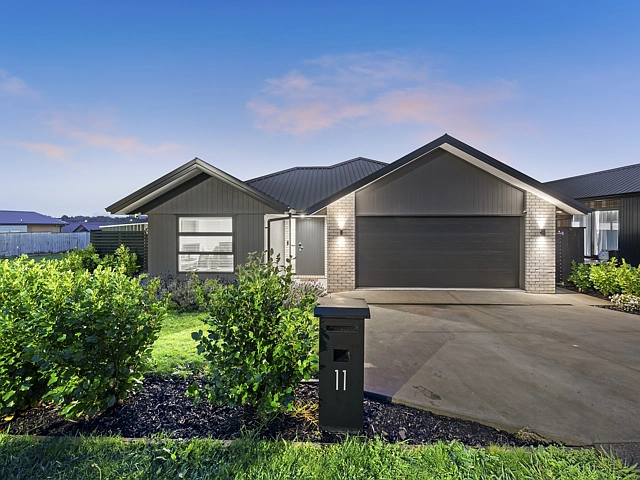 11 Te Rata Boulevard, Paerata, Franklin District