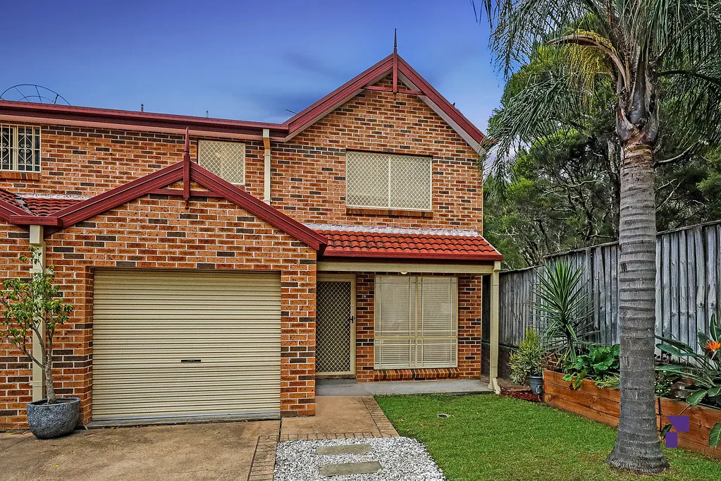 9/23 Ron Scott Circuit, Greenacre, NSW 2190