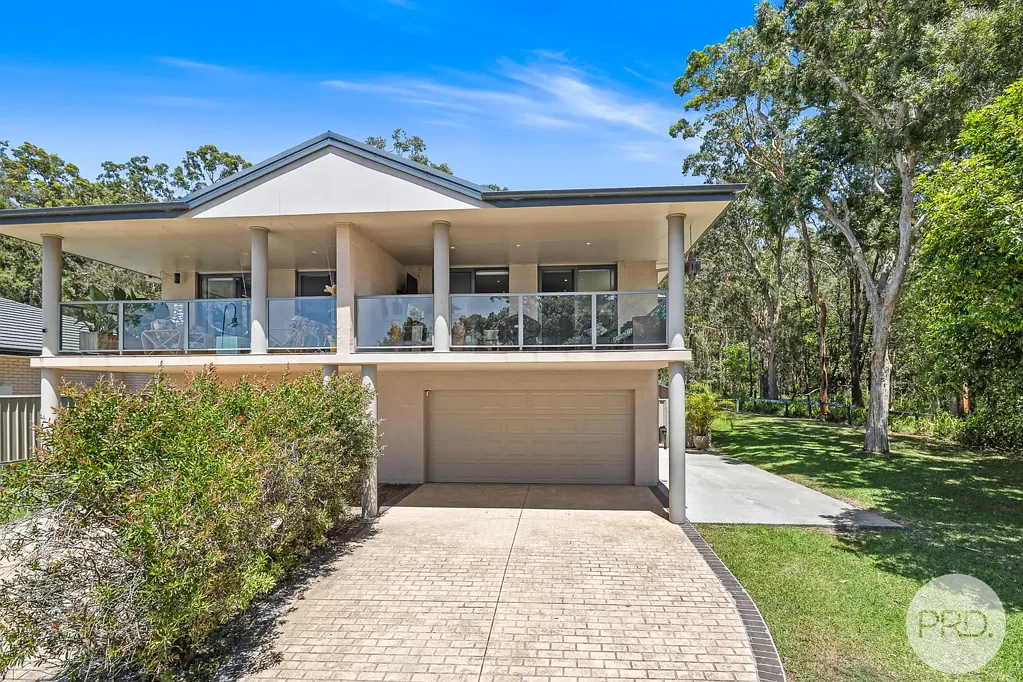 Salamander Bay 3房  Modern Lifestyle Retreat Backing Serene Bushland